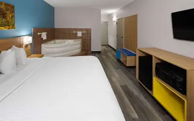 Days Inn & Suites by Wyndham Northwest Indianapolis