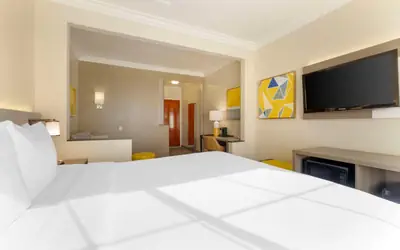 Comfort Suites Oceanside Camp Pendleton Area