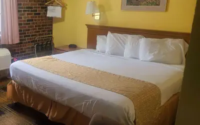 Travelodge by Wyndham Airport Platte City