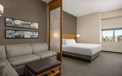 Hyatt Place Iowa City Downtown