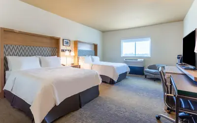 Holiday Inn & Suites Cedar Falls-Waterloo Event Ctr by IHG