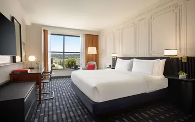 106 Jefferson Huntsville, Curio Collection by Hilton