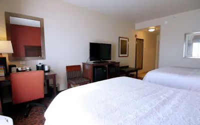 Hampton Inn & Suites Grand Forks