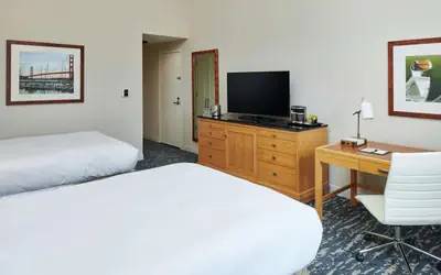 DoubleTree by Hilton Hotel Berkeley Marina