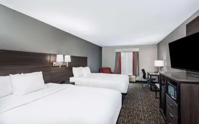 Ramada by Wyndham Sellersburg/Louisville North