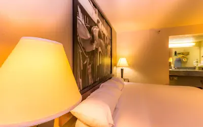 Super 8 by Wyndham Oklahoma Airport Fairgrounds West