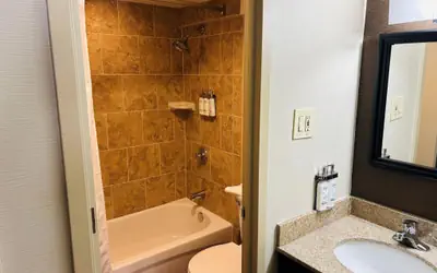 Holiday Inn Express Philadelphia-Midtown by IHG