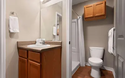 Eagle's Den Suites Cotulla a Travelodge by Wyndham