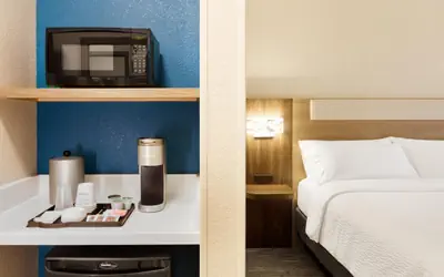 Holiday Inn Express Hotel & Suites Los Angeles Airport Hawthorne by IHG