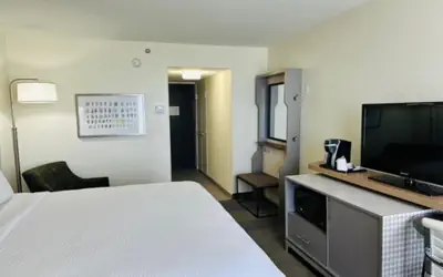 Holiday Inn Miami International Airport by IHG