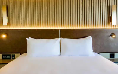 La Jolla Cove Suites