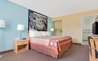 Super 8 by Wyndham Tucson/Grant Road Area AZ