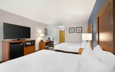 Comfort Inn & Suites North Greenfield