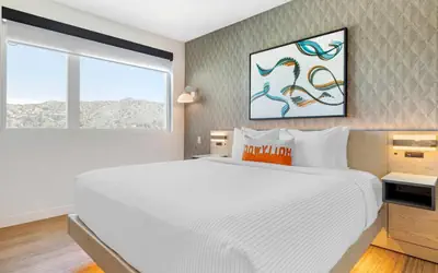 Cambria Hotel Burbank Airport