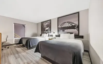 Super 8 by Wyndham Harrison AR