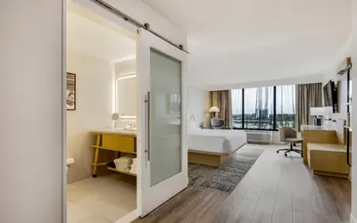 Delta Hotels by Marriott Nashville Airport