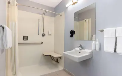 Travelodge by Wyndham by Fisherman's Wharf