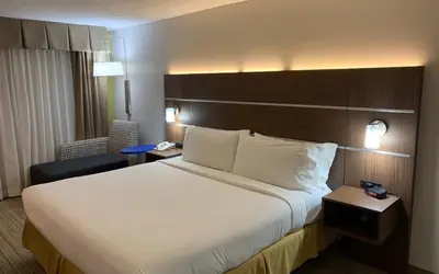 Holiday Inn Express Little Rock-Airport by IHG