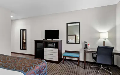 Best Western Plus - Magee Inn & Suites