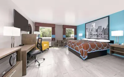 Super 8 by Wyndham Waxahachie TX