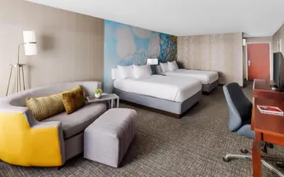 Courtyard by Marriott Roseville Galleria Mall/Creekside Ridge Drive