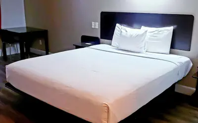 Motel 6-Hesperia, CA - West Main Street I-15