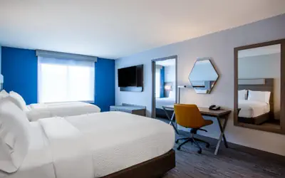 Holiday Inn Express & Suites Bradenton East-Lakewood Ranch by IHG