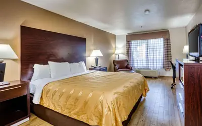 Quality Inn near Six Flags Discovery Kingdom-Napa Valley