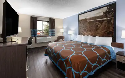 Super 8 by Wyndham Summersville - New River National Park