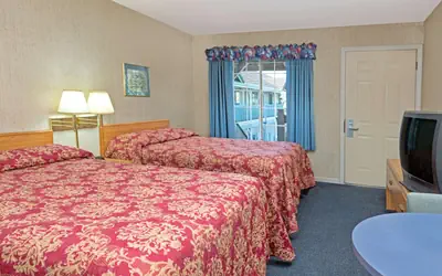 Super 8 by Wyndham Auburn