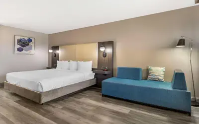 Best Western Marina State Beach