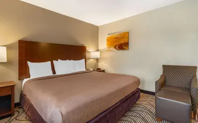 Best Western John Muir Inn