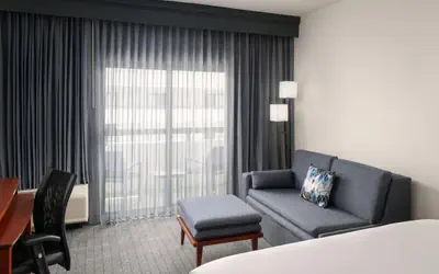 Courtyard Melbourne West