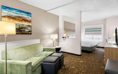 Best Western Worlds Of Fun