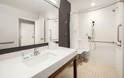 Courtyard by Marriott Columbus Phenix City