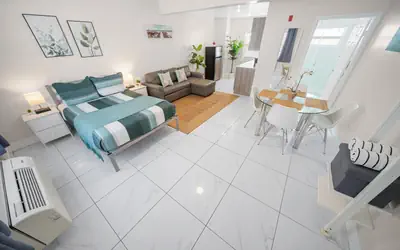 The Samantha by Lowkl