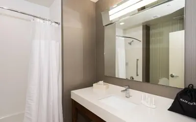 Courtyard by Marriott Fayetteville Fort Liberty - Spring Lake