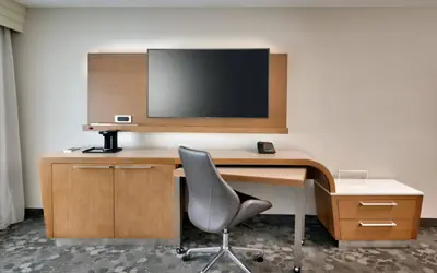 Courtyard by Marriott Charlotte Airport LoSo