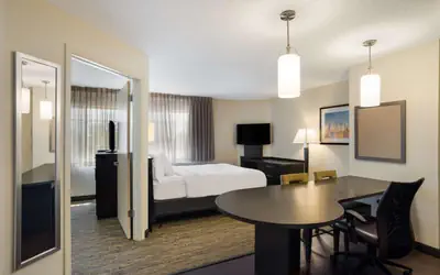 Sonesta Simply Suites Hampton