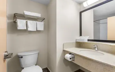 Econo Lodge Woodbridge