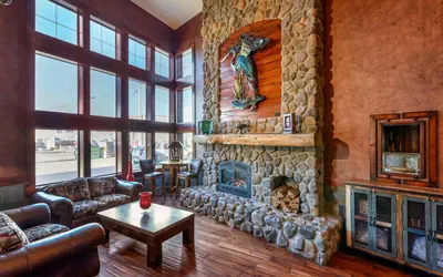 Kathryn Riverfront Inn, an Ascend Collection Hotel