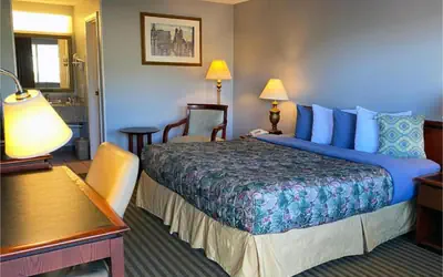 Lake Logan Inn Capital O Ohio