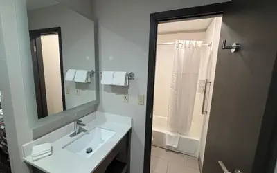 Red Roof Inn & Suites Tomah