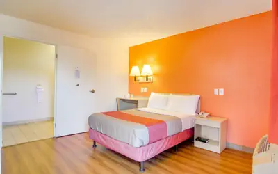 Motel 6-Tacoma, WA - Fife