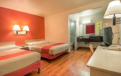 Motel 6 Chino, CA - Los Angeles Ontario