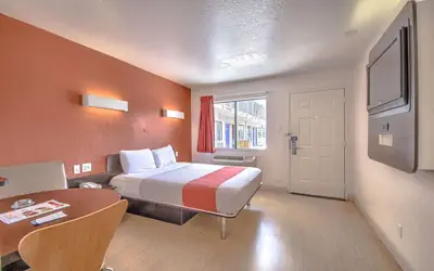 Motel 6 San Antonio, Tx Six Flags Fiesta TX - La Cantera Area