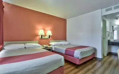 Motel 6-Flagstaff, AZ - Butler