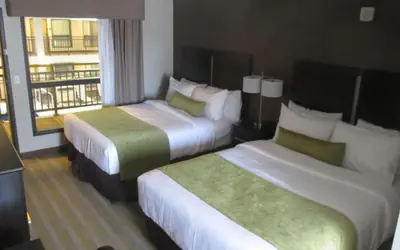 Best Western Harvest Inn & Suites