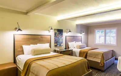 Fredericksburg Inn and Suites