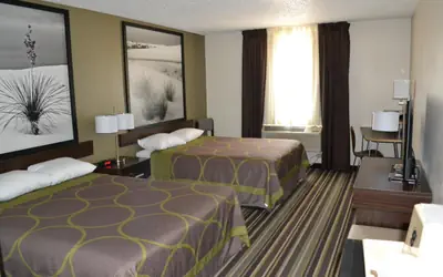 Super 8 by Wyndham Roswell